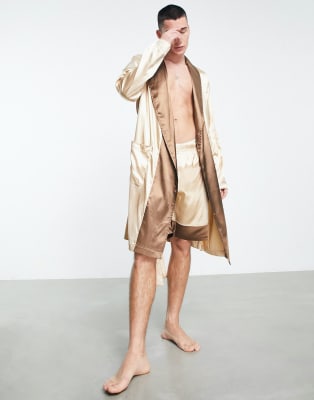 Satin 2