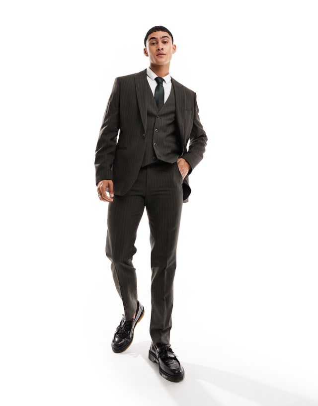 ASOS DESIGN - slim suit in brown pinstripe