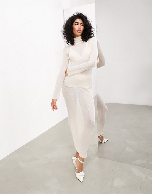 White Ribbed Long Sleeve Crop Top And Maxi Skirt Set – Free From Label