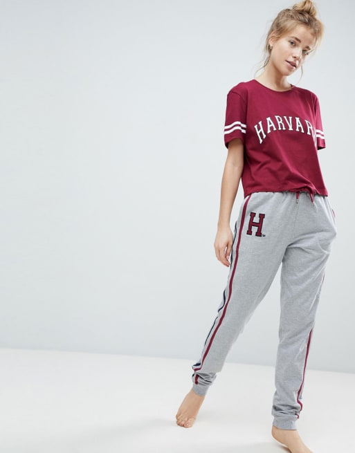 ASOS – LOUNGE – Koszulka i joggersy z nadrukiem Harvard – komplet