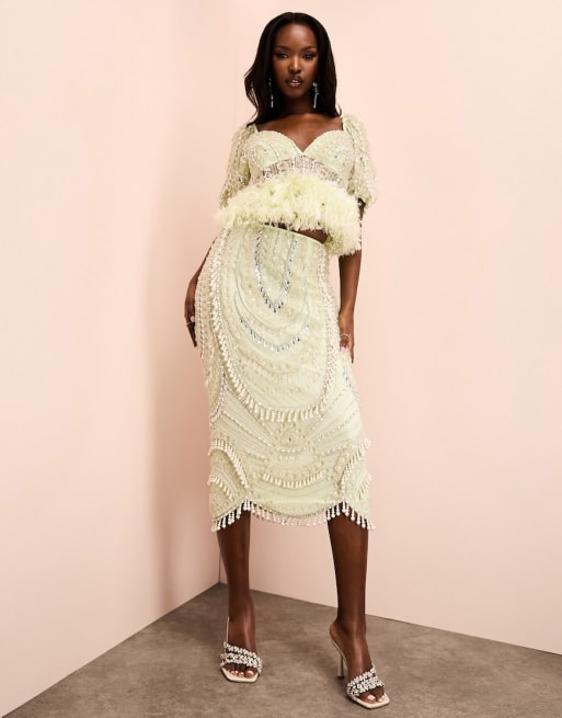 ASOS LUXE - Grønt sæt med top med pufærmer og hængende perleudsmykninger og midinederdel