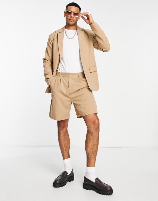 beige #shorts #outfit #men #beigeshortsoutfitmen Nail off-duty dressing  with this co…