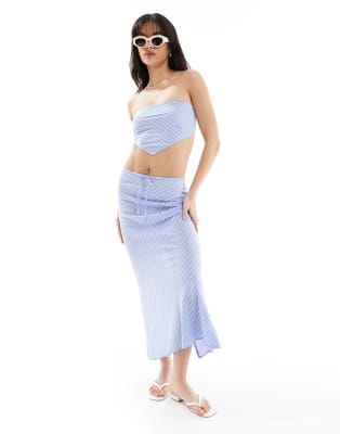Bershka - Co-ord set van gestreepte zakdoek-top en rok met blauwe strepen