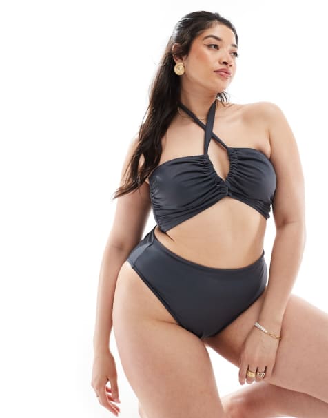No renuncies al estilo en la piscina con nuestra ropa de bano de tallas grandes que ademas es supercomoda. Filtra por ASOS Curve en busca de bikinis de tallas grandes que se