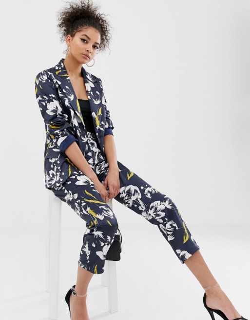 C by Cubic floral suit