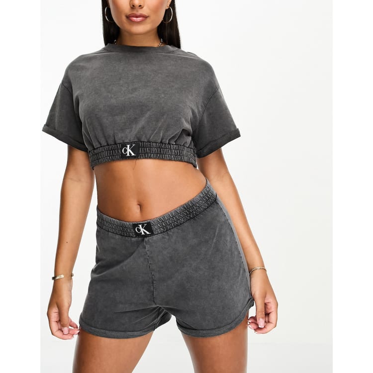 Calvin klein shorts and jumper clearance set