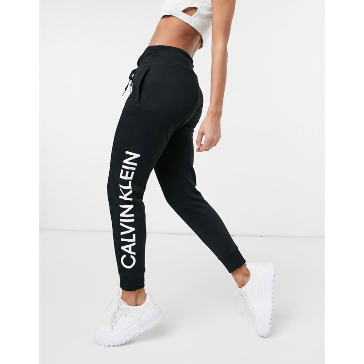 Calvin klein shop performance jogger pants