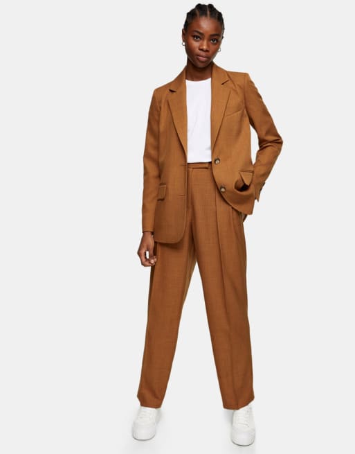 Tailleur discount femme camel