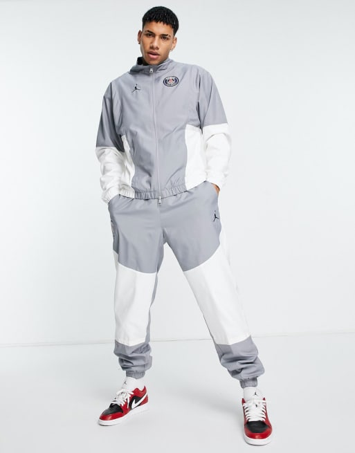 me quejo florero bestia Chándal gris y blanco con diseño del Paris Saint-Germain de Nike Jordan |  ASOS