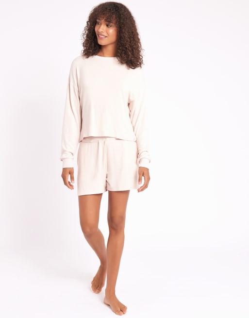 Chelsea Peers soft jersey lounge set in cream ASOS