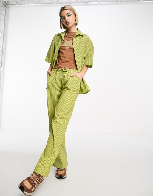 COLLUSION short sleeve shirt and pants set in green stripe