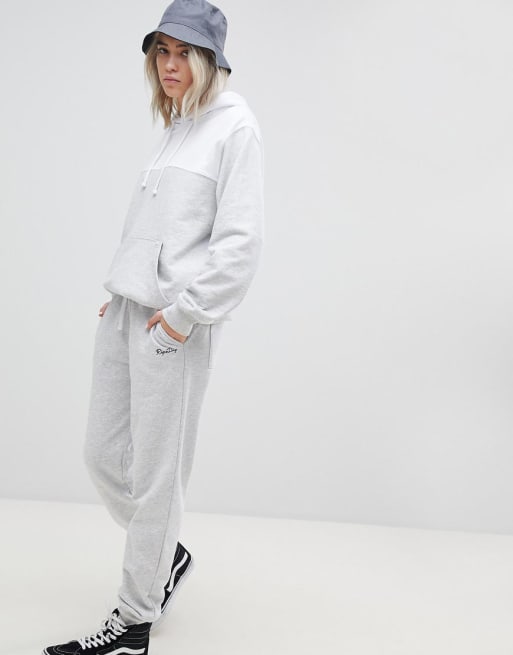 Conjunto con sudadera extragrande con capucha y joggers de Rip N Dip
