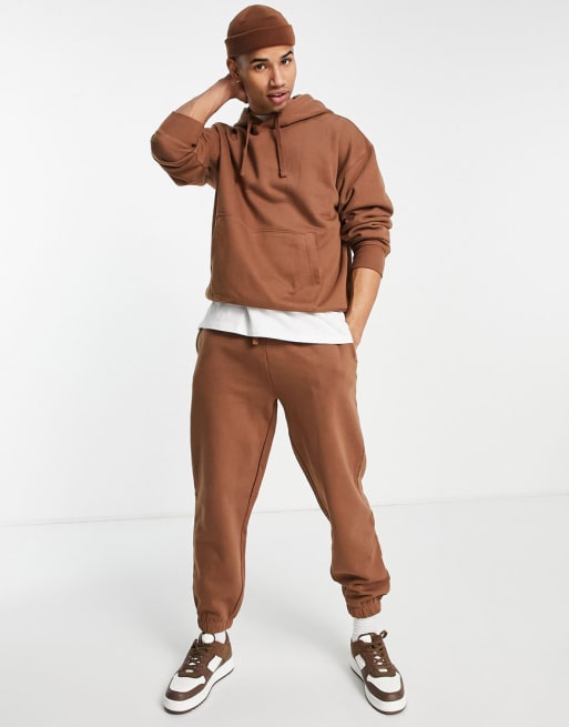 Conjunto marrón extragrande con acabado lavado de Topman