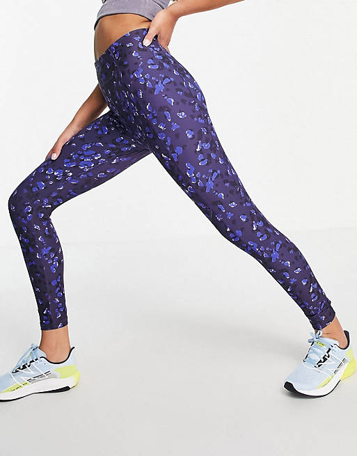 Mujer Sujetadores deportivos | Conjunto violeta de sujetador y leggings con estampado de leopardo de Only Play - KU50516