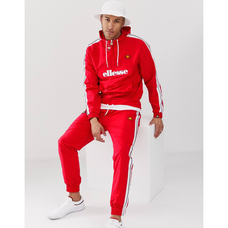 Ellesse フード付きレッドジャケット Ellesse フード付きレッドジャケット