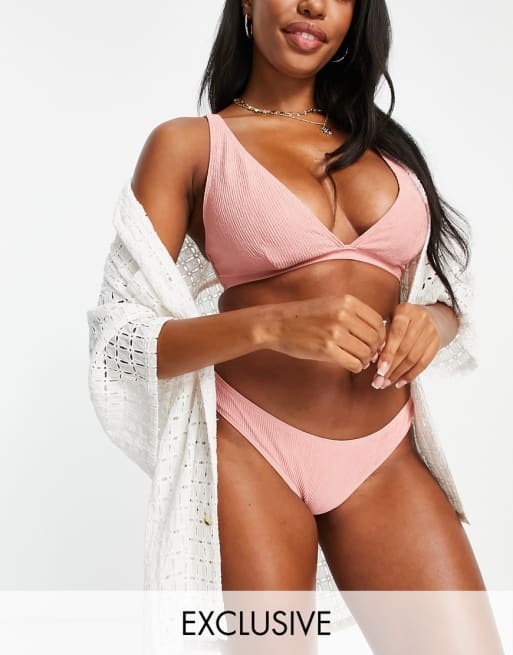 Esclusiva Peek & Beau Coppe Grandi - Bikini con top a triangolo rosa a coste