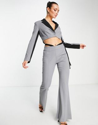 Extro & Vert cropped fitted blazer with contrast panels co-ord