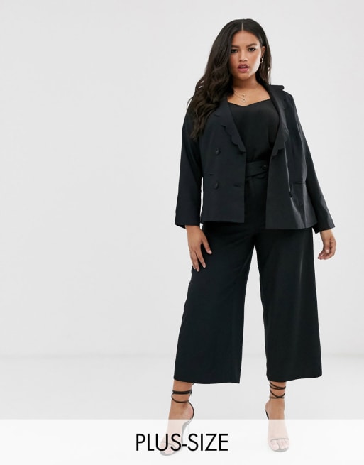 Fashion Union Plus - Combi-set van blazer en broek met geschulpte details