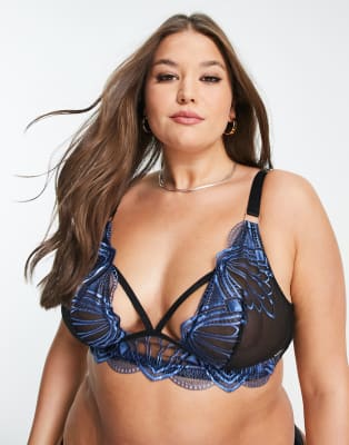 Femme Fatale 1