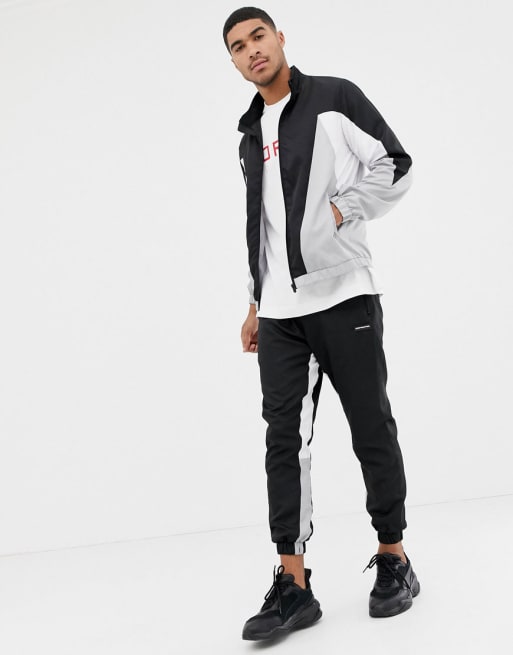 Good For Nothing – Czarny dres z kontrastowymi wstawkami