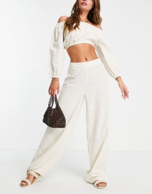 Iisla & Bird beach set balloon cold shoulder top & pant in stone | ASOS