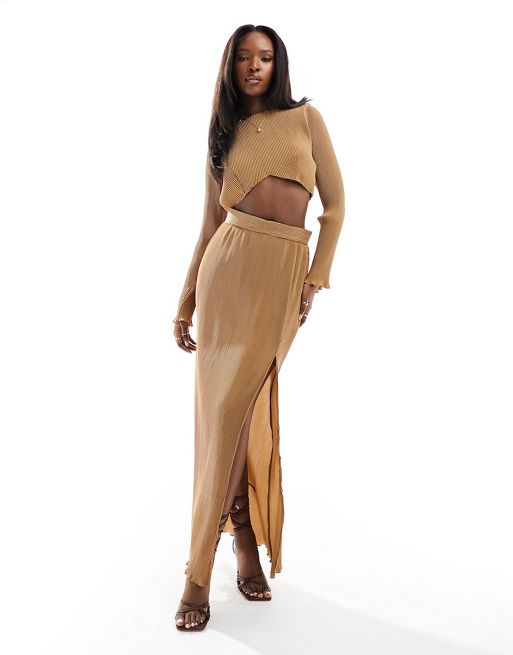 In The Style plisse crop top and maxi skirt co-ord in coffee