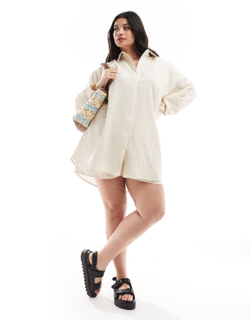 In The Style Plus - Ensemble en aspect lin avec short et chemise oversize - Taupe