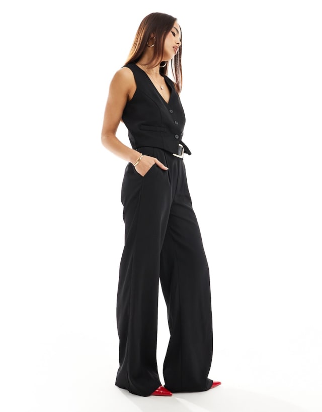 In The Style - tailored waistcoat and trousers co-ord in black