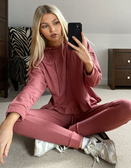Influence set in rose pink