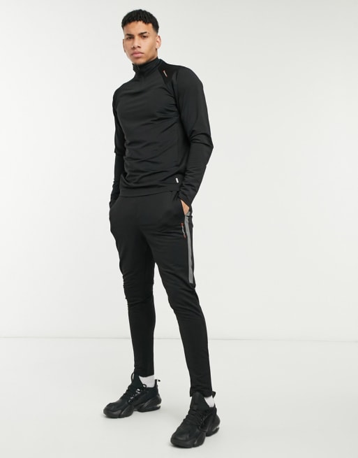 Jack & Jones Core Performance co-ord in nano tech black | ASOS