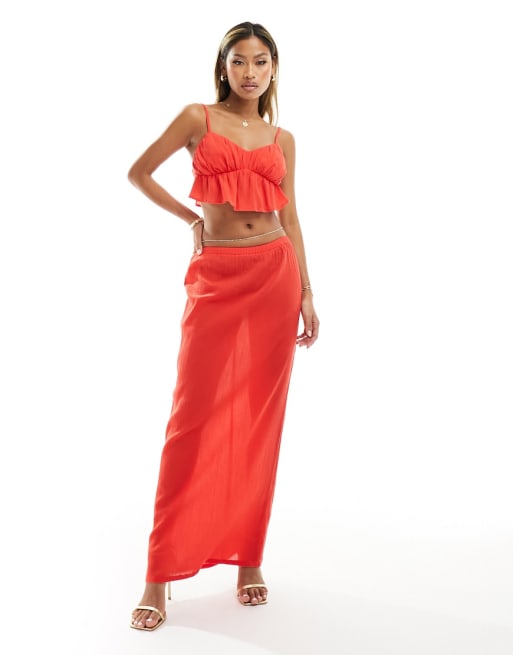 Kaiia - Coordinato con gonna lunga e crop top con spalline sottili effetto arricciato testurizzati color rosso