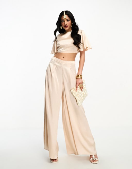 Kanya London sharara in champange