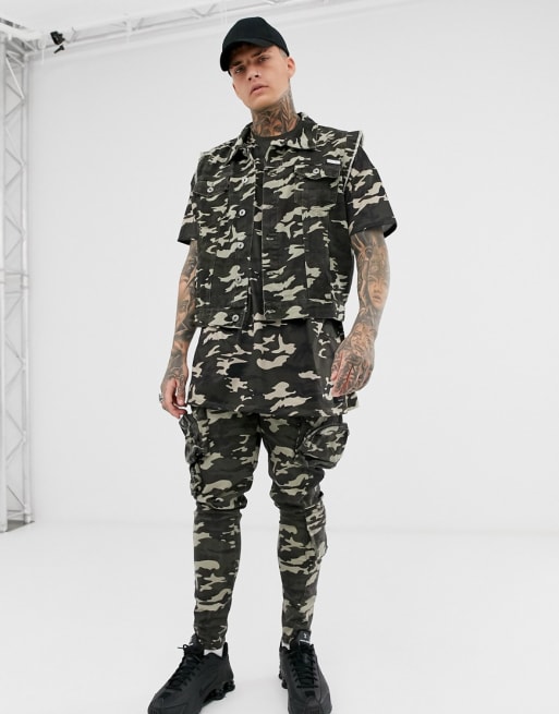 Liquor N Poker utility two-piece in camo