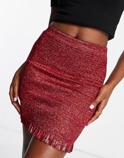 Love Triangle set in red sparkle
