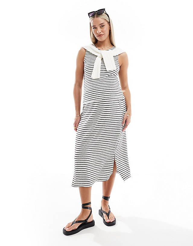 Mama.licious - Mamalicious fine knit tank top and midi skirt co-ord in mono stripe