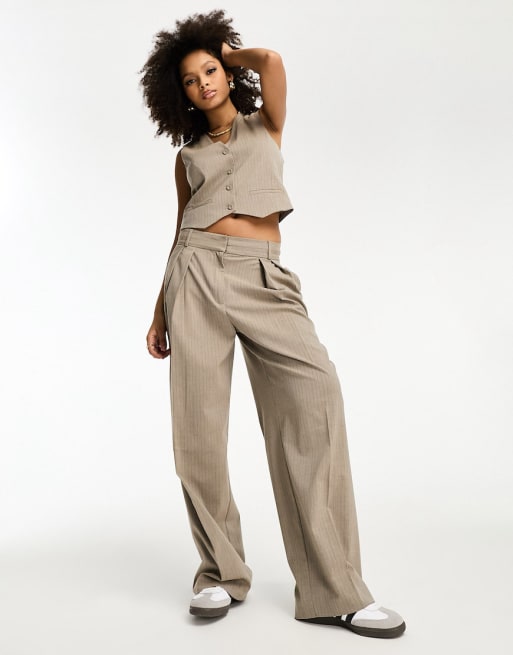 Mango - Completo con gilet e pantaloni color tortora