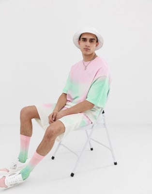 Med sprayprint i pink og grøn fra ASOS DESIGN - del af sæt
