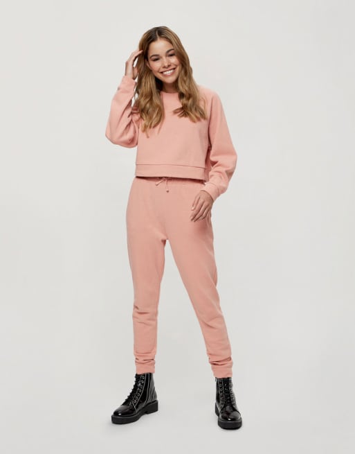 Miss Selfridge - Causal - Coordinato con felpa con scollo rotondo e joggers, colore rosa pallido