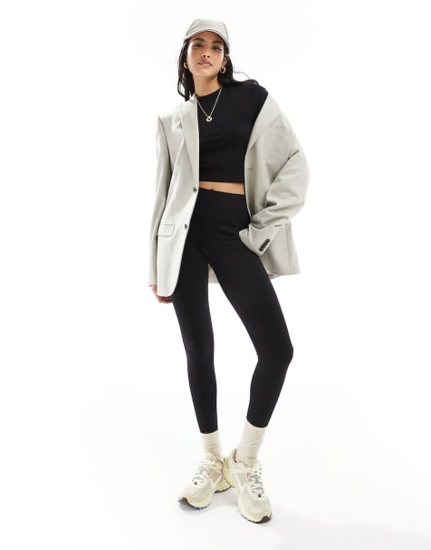 Miss Selfridge - Coordinato con T-shirt nero senza cuciture - view 1