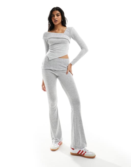 Miss Selfridge set in gray variegated rib