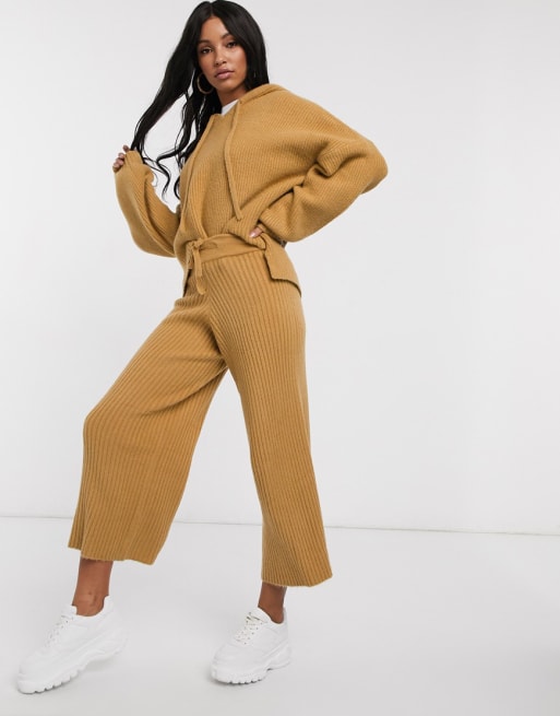 Missguided knitted co ord in camel ASOS