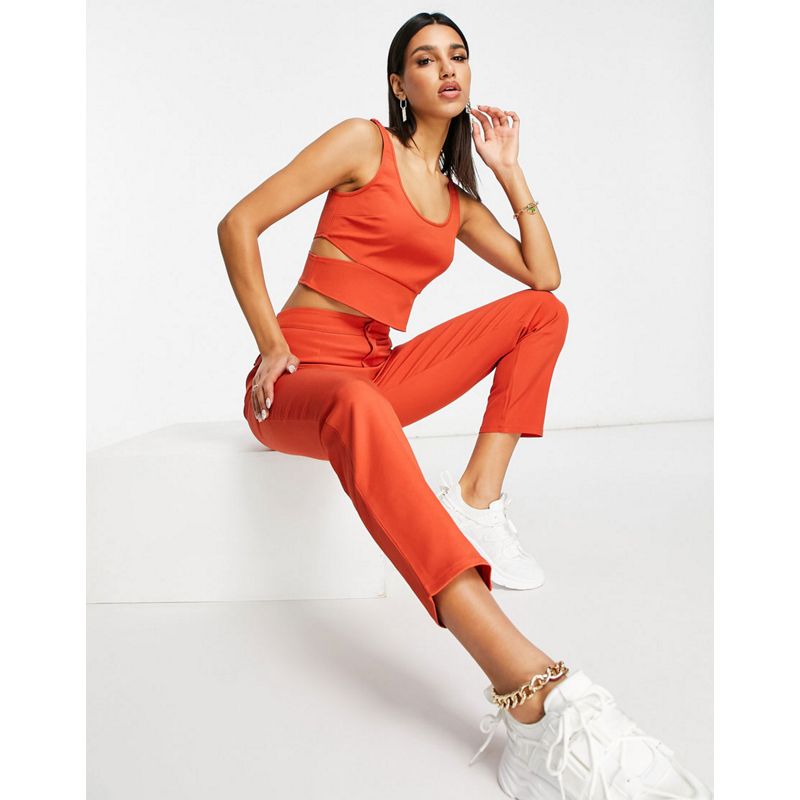 Missguided – Set in Rostrot