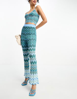 Quirky Zig Zag Coat & Trousers Set For Women