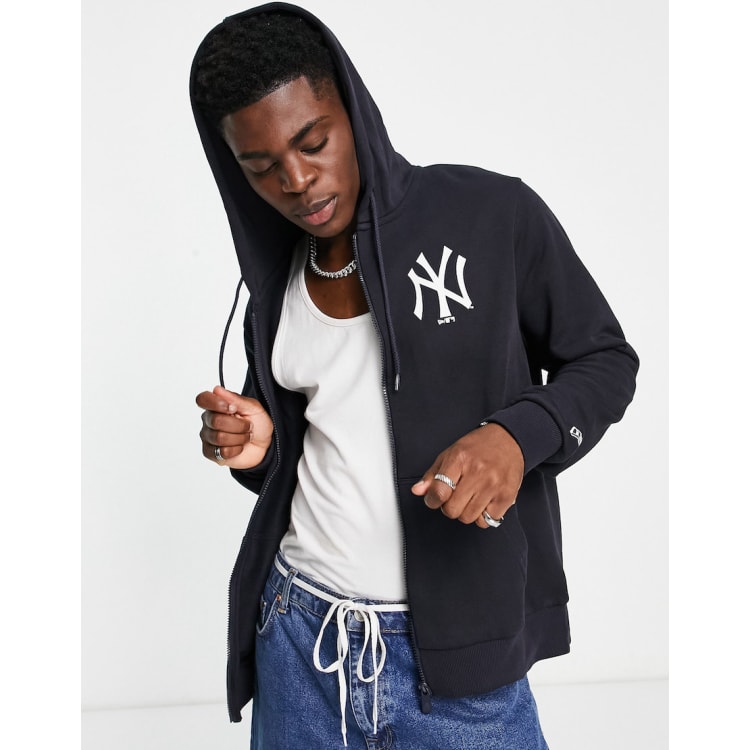 New Era New York Yankees pinstripe splice t-shirt in navy exclusive to ASOS