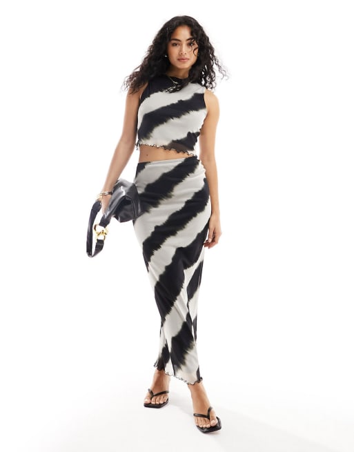  New Look mesh co-ord in stripe pattern