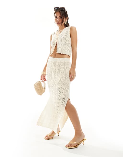 New Look wave stitch co-ord skirt and top in cream