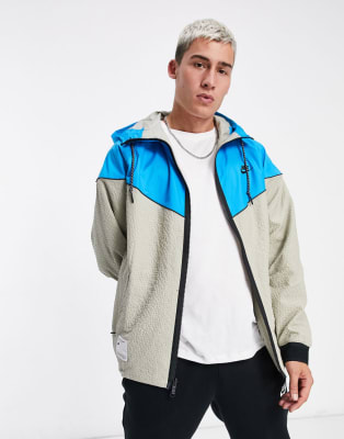 Nike 2