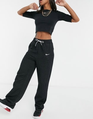 nike crop top tracksuit