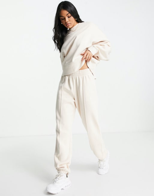 Ensemble nike femme blanc new arrivals