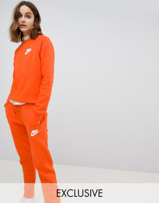 nike orange sweat suit